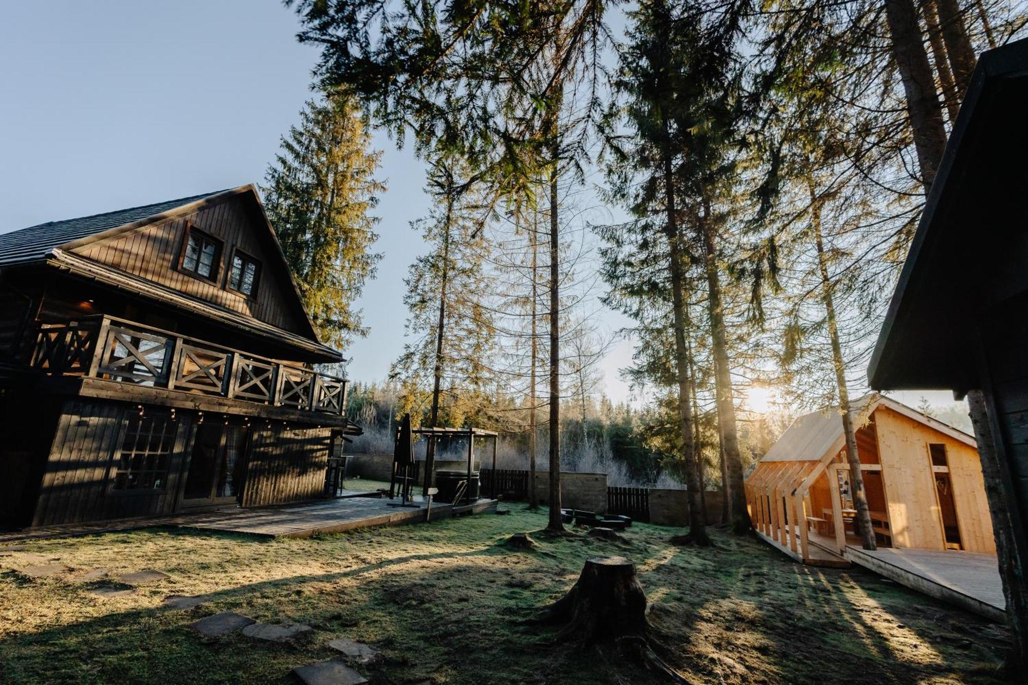 Fabryka Snow Loft W Sercu Beskidow 伊斯泰布纳 外观 照片