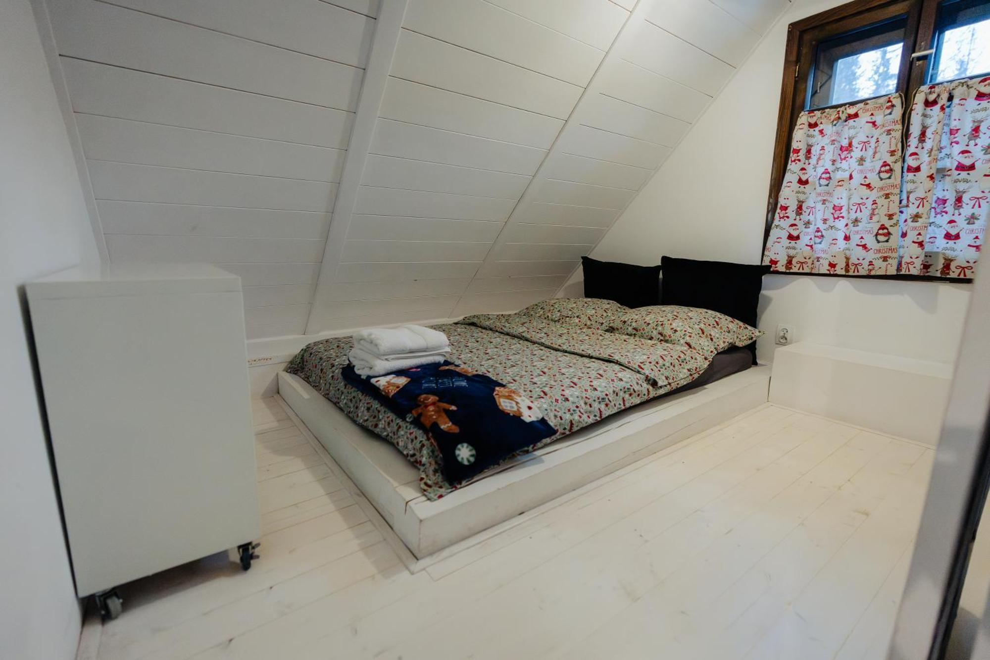 Fabryka Snow Loft W Sercu Beskidow 伊斯泰布纳 外观 照片